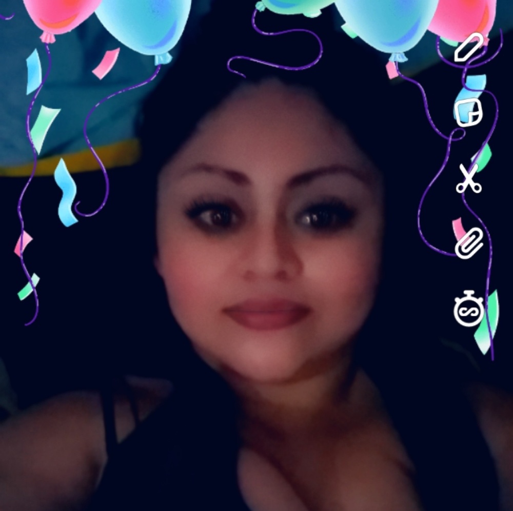 Meet your Posher, Denise